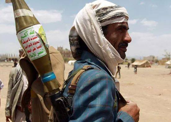 اختطاف عدد من المشائخ الموالين للحوثي بعد عدم حشدهم للجبهات
